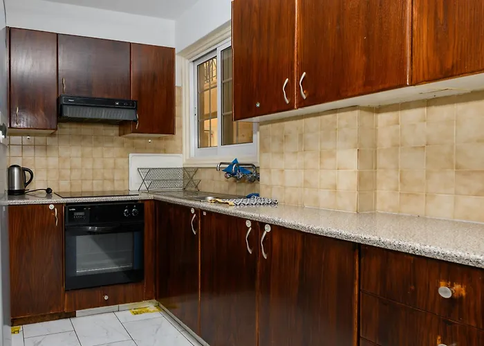 Martin 2 Bed Larnaca